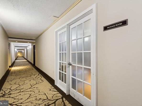 2230 George C Marshall Drive 617, Falls Church VA 22043