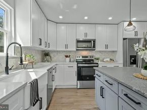 1 Mclevins Court, Croydon PA 19021
