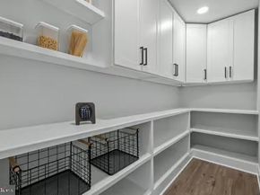 1 Mclevins Court, Croydon PA 19021