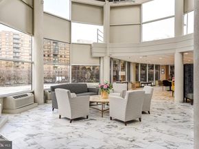 8340 Greensboro Drive 302, Mclean VA 22102