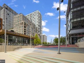 8340 Greensboro Drive 302, Mclean VA 22102