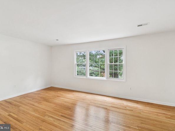 4906 Van Walbeek Place, Annandale VA 22003