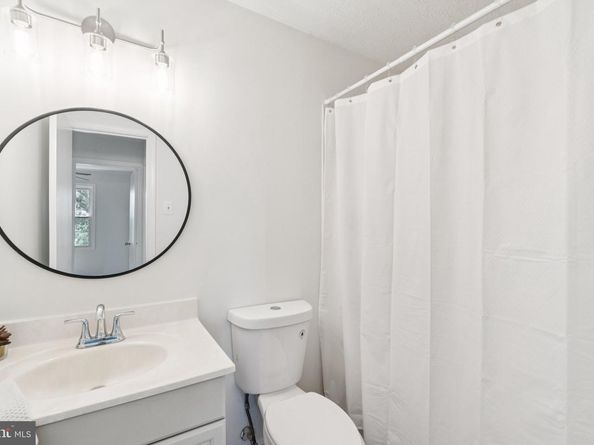 4906 Van Walbeek Place, Annandale VA 22003