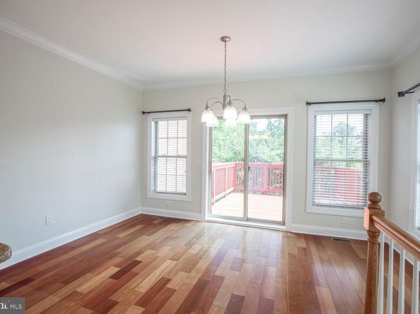 635 Dupont Street O, Philadelphia PA 19128