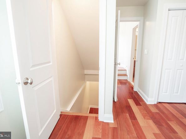 635 Dupont Street O, Philadelphia PA 19128