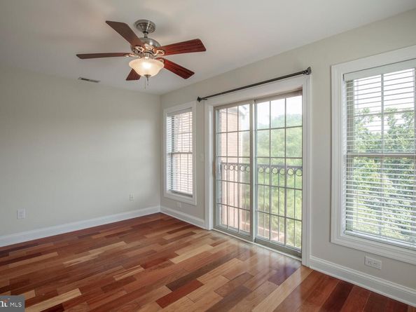 635 Dupont Street O, Philadelphia PA 19128