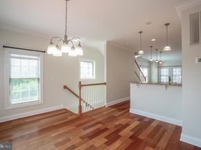 635 Dupont Street O, Philadelphia PA 19128