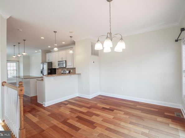 635 Dupont Street O, Philadelphia PA 19128