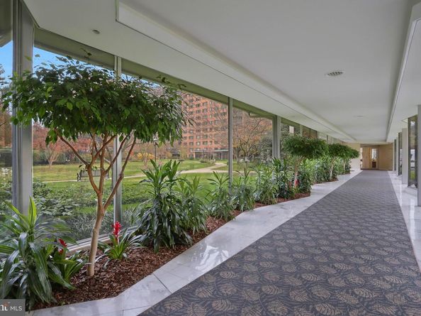 4201 Cathedral Avenue NW 404W, Washington DC 20016