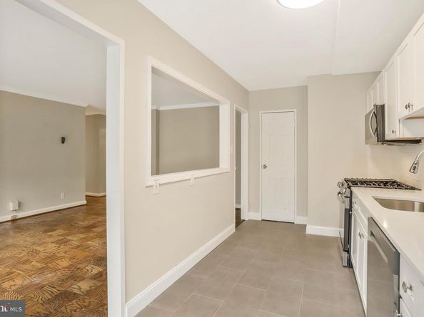 4201 Cathedral Avenue NW 404W, Washington DC 20016