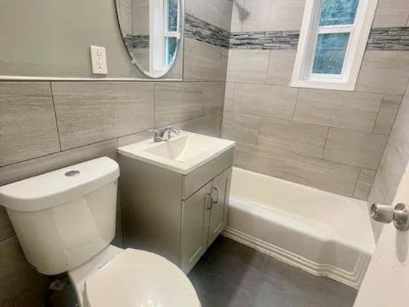 2321 Altamont Place SE 102, Washington DC 20020