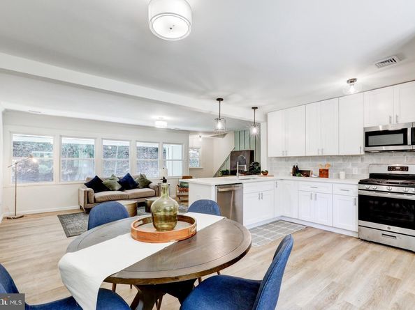 8407 Hull Drive, Glenside PA 19038
