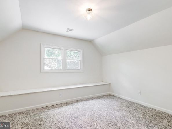 8407 Hull Drive, Glenside PA 19038