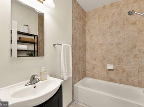 4703 4TH Street NW, Washington DC 20011