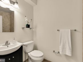 4703 4TH Street NW, Washington DC 20011