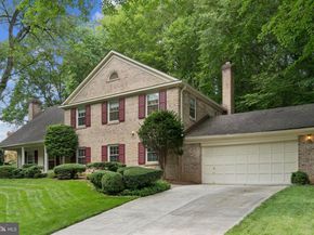 7605 Hackamore Drive, Potomac MD 20854