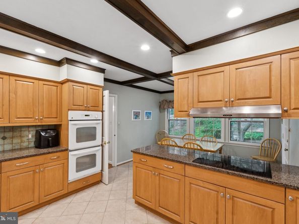 7605 Hackamore Drive, Potomac MD 20854