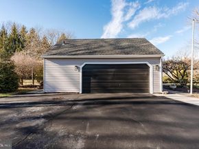 23 Wooden Bridge Court, Southampton PA 18966