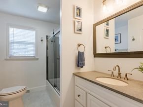 23 Wooden Bridge Court, Southampton PA 18966