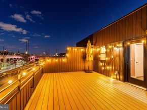 4523 Riverside Way, Philadelphia PA 19127