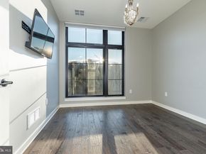 4523 Riverside Way, Philadelphia PA 19127