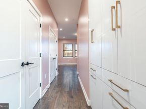 4523 Riverside Way, Philadelphia PA 19127