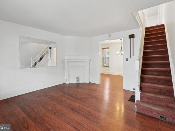 818 S Vogdes Street, Philadelphia PA 19143