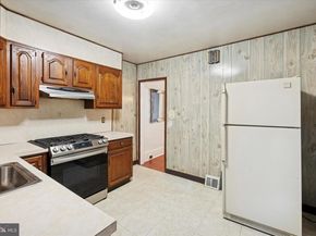 818 S Vogdes Street, Philadelphia PA 19143