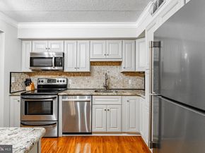 11118 Valley Forge Cir 1118, King Of Prussia PA 19406