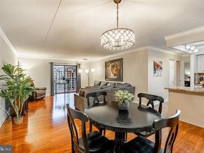 11118 Valley Forge Cir 1118, King Of Prussia PA 19406