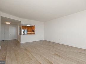 717 S Chris Columbus Boulevard 1607, Philadelphia PA 19147