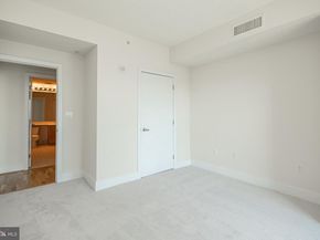 717 S Chris Columbus Boulevard 1607, Philadelphia PA 19147