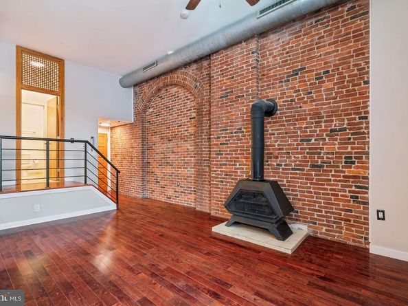 12 Letitia Street 201, Philadelphia PA 19106