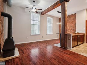 12 Letitia Street 201, Philadelphia PA 19106