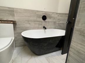 2704 S Marshall Street, Philadelphia PA 19148