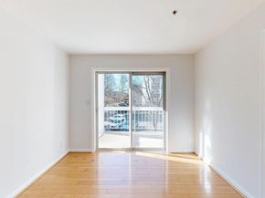 3179 Summit Square Drive 2C4, Oakton VA 22124