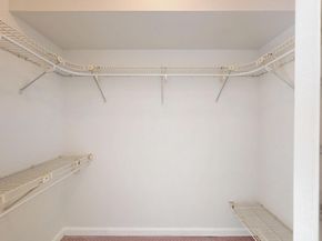 3179 Summit Square Drive 2C4, Oakton VA 22124