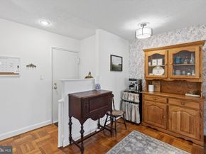 1320 N Fort Myer Drive N 824, Arlington VA 22209