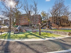 1320 N Fort Myer Drive N 824, Arlington VA 22209