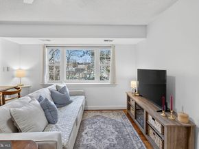 1320 N Fort Myer Drive N 824, Arlington VA 22209