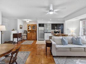 1320 N Fort Myer Drive N 824, Arlington VA 22209