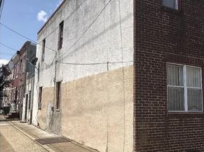 2070 E Somerset Street, Philadelphia PA 19134