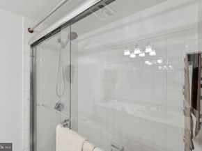 1901 John F Kennedy Boulevard 2816, Philadelphia PA 19103