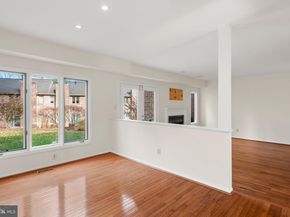 11 Treaty Drive, Chesterbrook PA 19087