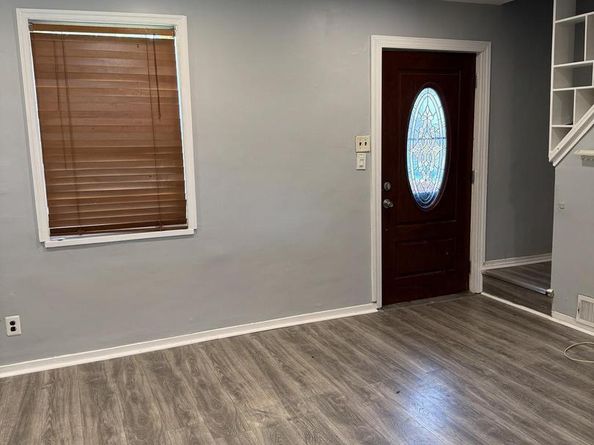 112 Burton Lane E, Sharon Hill PA 19079