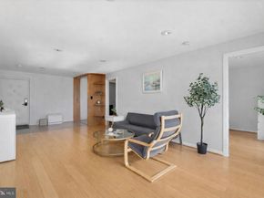 1510 12TH Street N 303, Arlington VA 22209