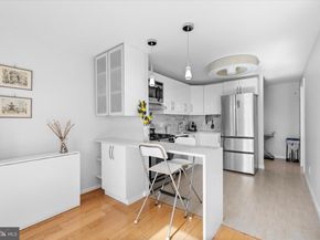 1510 12TH Street N 303, Arlington VA 22209