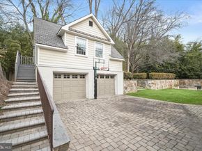 6801 Newbold Drive, Bethesda MD 20817