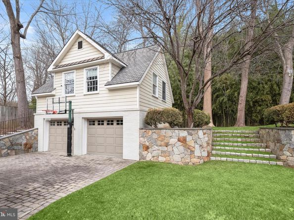 6801 Newbold Drive, Bethesda MD 20817