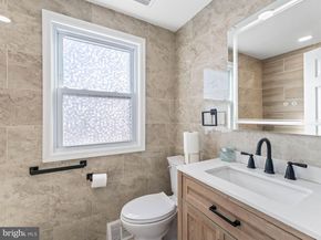 1152 Morefield Road, Philadelphia PA 19115